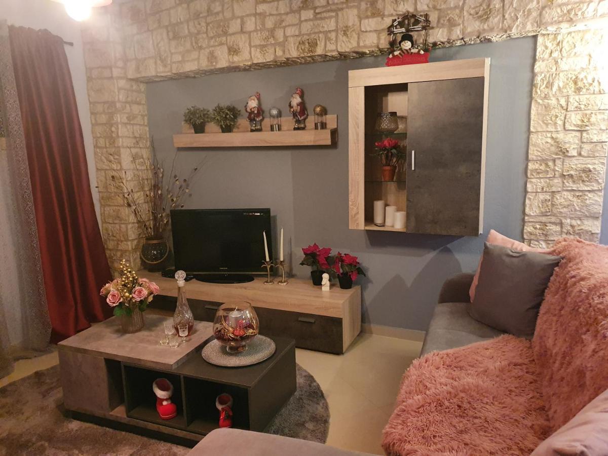 In The Castle - House Apartman Joánina Kültér fotó
